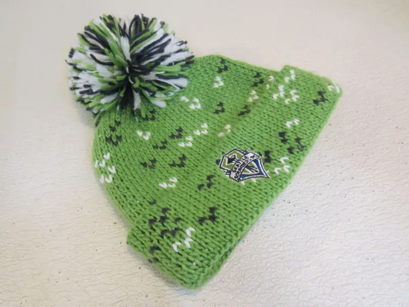 Adidas Seattle Sounders Fc Beanie – Green/Blue/White, One-Size Adult – Pre-Owned 1