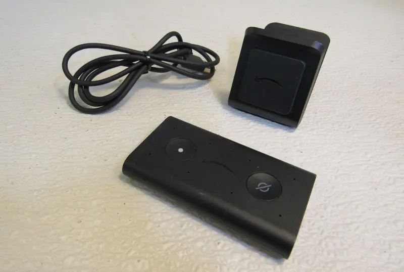 Amazon Echo Auto (1St Gen) – Vehicle Smart Assistant, Black (Pre-Owned) 1