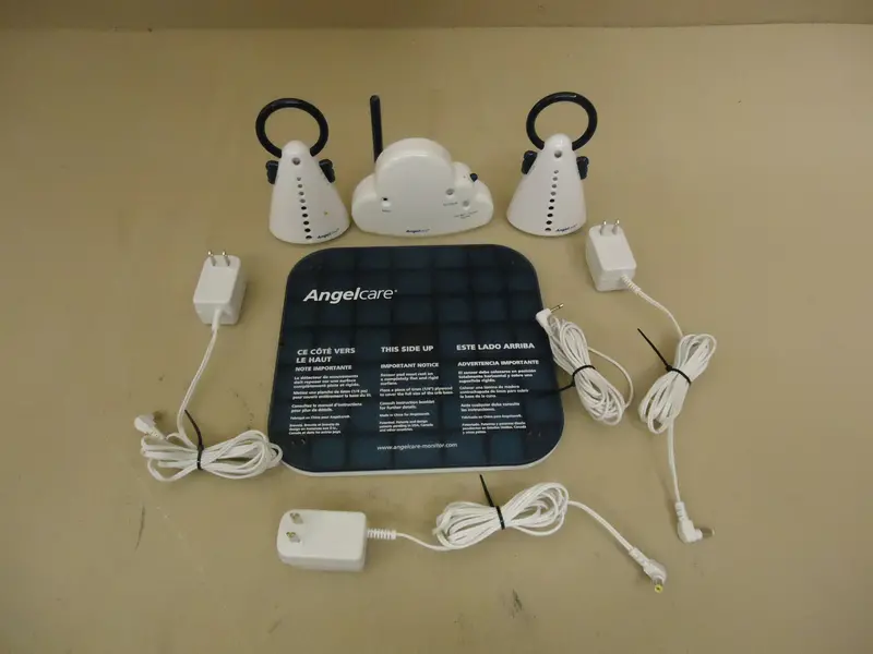 Angelcare Ac201 Movement & Sound Baby Monitor – White & Blue With Dual Parent Units (Used) 1