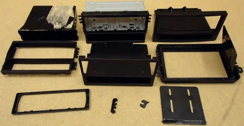 Assorted Car Stereo Installation Mounting Hardware – Mixed Bundle, Pre-Owned 1