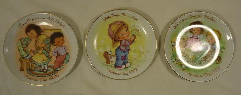 Avon Mother’S Day Collector Plates – Set Of 3, 5" Porcelain Platters (012-18A, New) 1