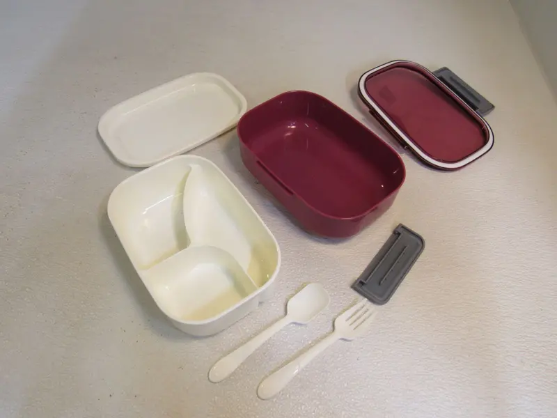 Bibury Insulated Lunch Box Set – Rose And Cream 8.5 X 6 X 3 Inch Bento Kit (Pre-Owned) 1