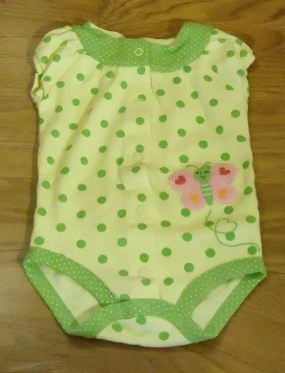 Carter’S Baby Girl One-Piece Bodysuit – Green/Pink Butterfly Print, Size 6 Months 1