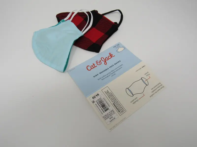 Cat & Jack Reusable Kids’ Face Mask – 2-Pack With Filter Pocket (Red/Black/Blue) 1