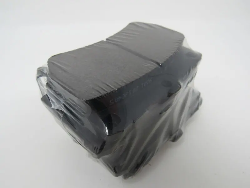 Centric 300-04660 Metallic Disc Brake Pads – Robust Performance For Daily Driving 1