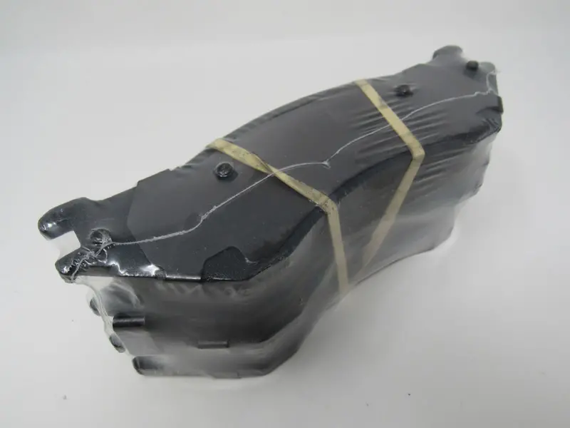 Centric 300-Series Asbestos-Free Metallic Brake Pads – Reliable Friction Performance (Model 300-07020) 1