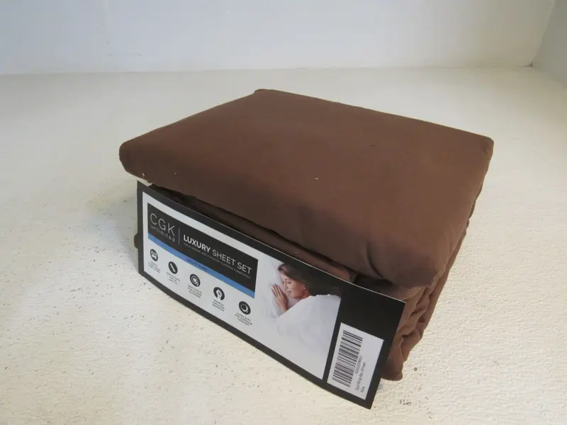 Cgk Unlimited Brown Split-King Sheet Set (4-Piece), Wrinkle- & Stain-Resistant – New 1