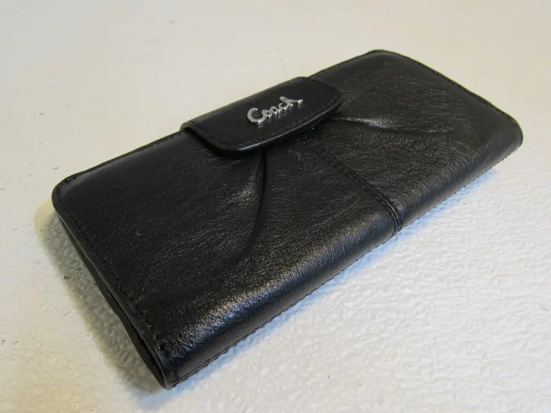 Coach Black Slim Ziparound Wallet For Women (Pre-Owned) 1