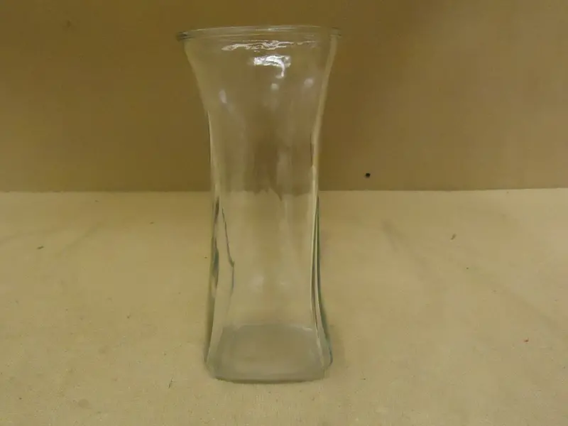 Contemporary Clear Curved Vase – 9.5" H × 4" D, Sleek Traditional Profile 1