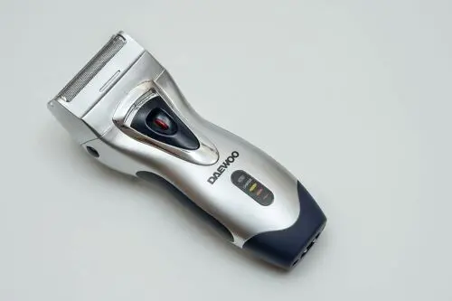 Daewoo Dsm4030 Rechargeable Cordless Shaver – 220–240V, 50–60Hz 1