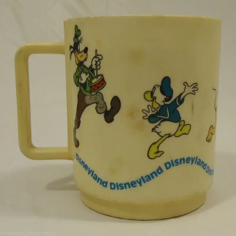 Deka Disney Coffee Mug Set – Mickey Mouse & Friends Themed Plastic Mugs (Used) 1