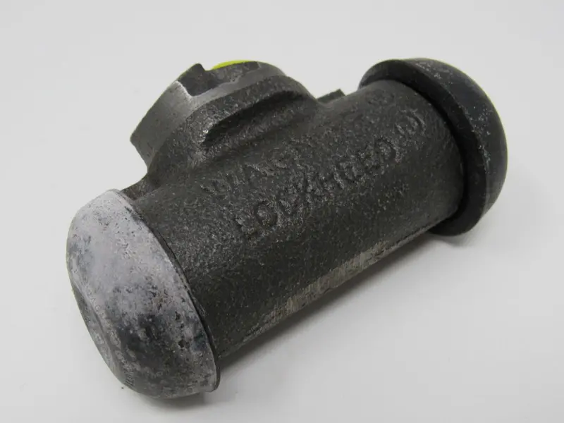 Eis Rear Right Drum Brake Wheel Cylinder Ew104400 1