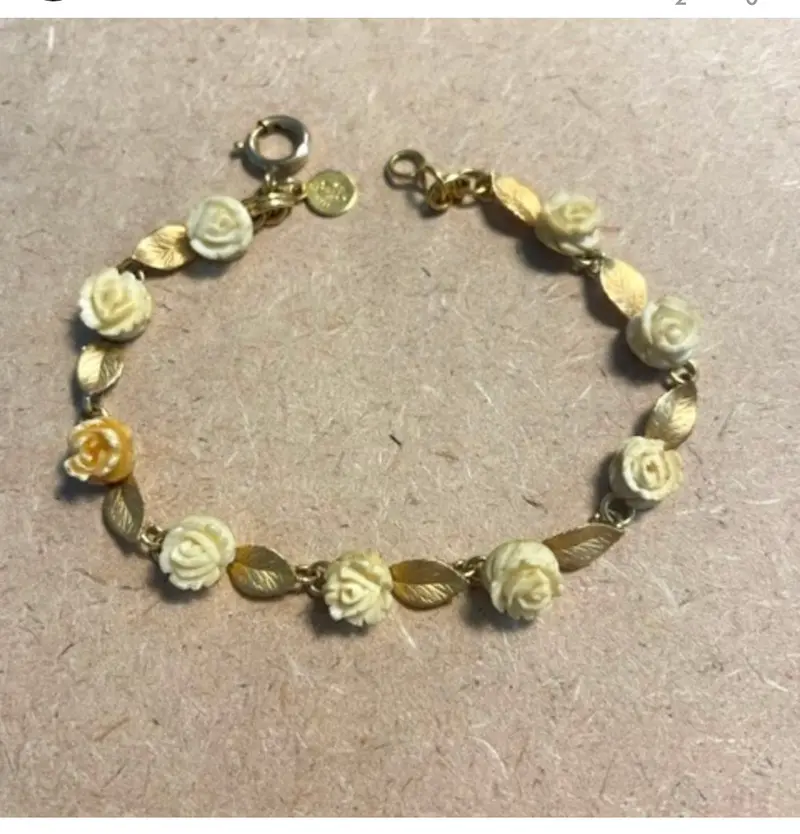 Faux Ivory Rose Bracelet – Carved-Look Floral Cuff With Elegant Detailing 1