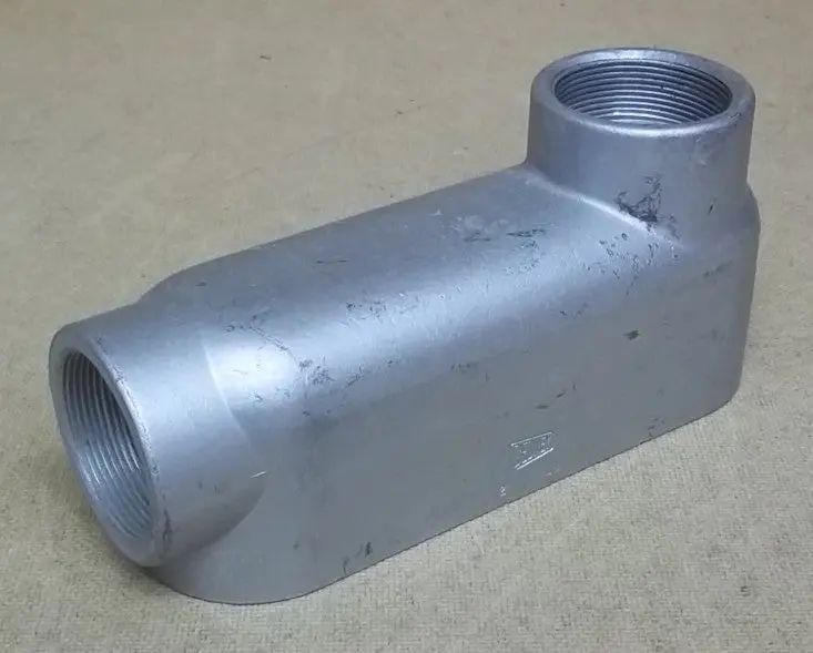 Gedney 2" Aluminum Lb Conduit Body – Pre-Owned 1