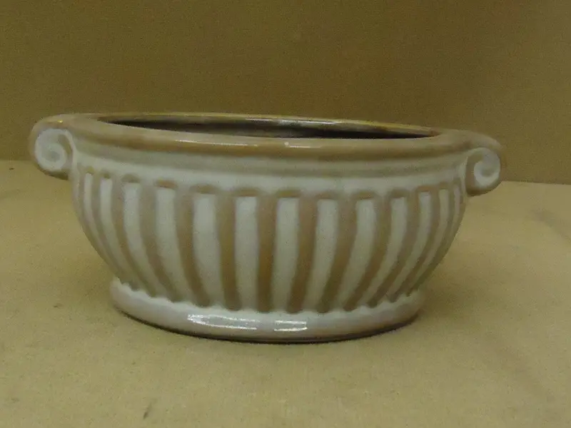 Greek-Inspired Ceramic Flower Pot – 6" Diameter × 3" H, Brown/Gray Matte Finish 1