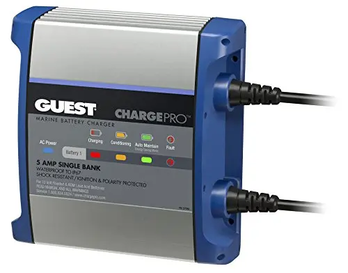 Guest 2708A 5A Single-Bank 12V On-Board Battery Charger (120V Input) 1
