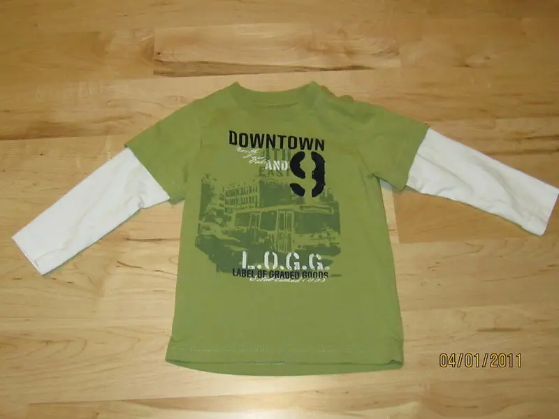 H&M Logg Toddler Boys’ Green-And-White Long-Sleeve Shirt – Size 12–18 Months – Pre-Owned 1