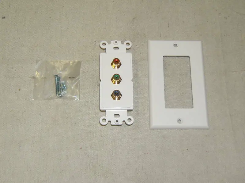 Hometech Rgb Component Video Wallplate For Home Theater – Brand New 1