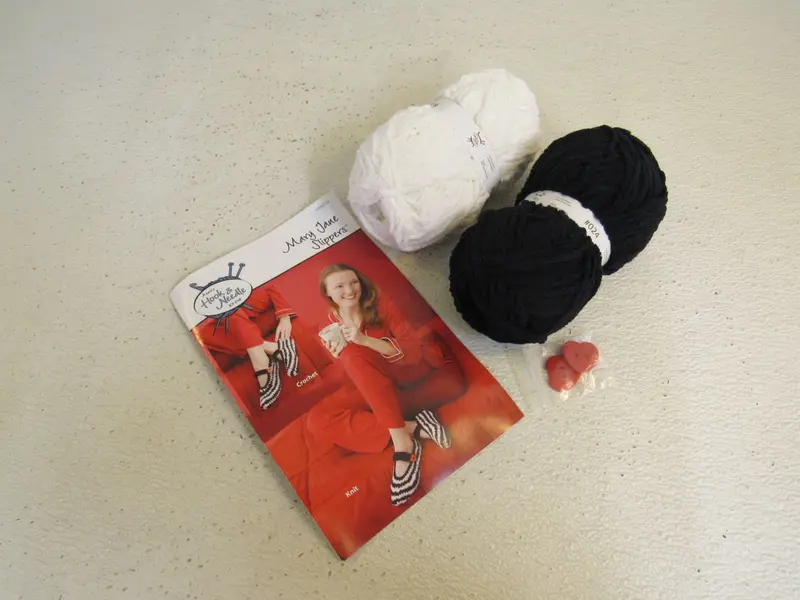 Hook & Needle Mary Jane Slipper Kit – Black & White Polyester, 2 Balls 1