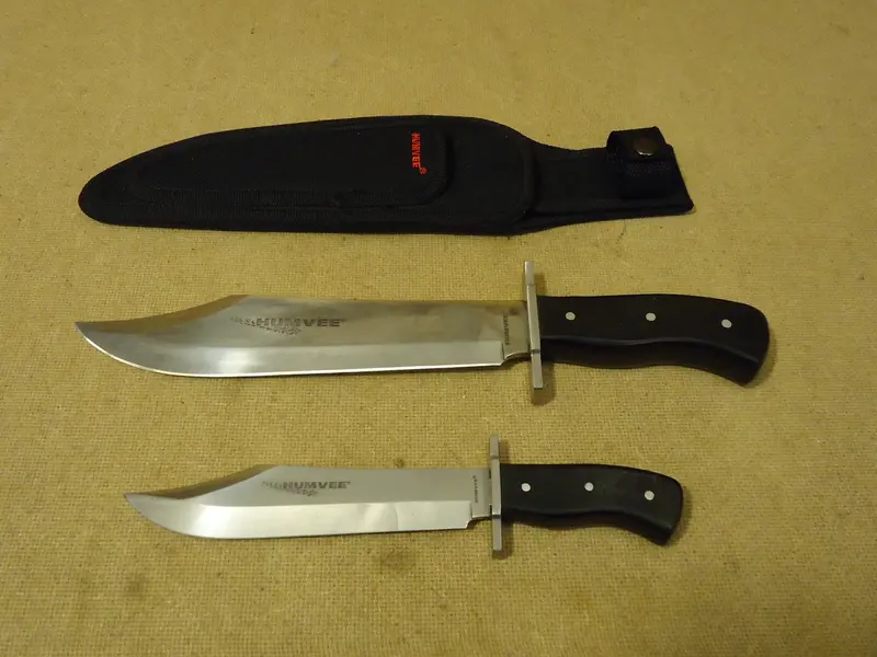 Humvee Tactical Knife Set – Two-Blade Collection (9" & 6.5"), Black/Stainless Steel, Includes Sheaths 1