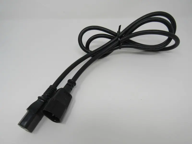 I Sheng 4.5-Foot Iec C14 To C13 Power Cord – Refurbished 1
