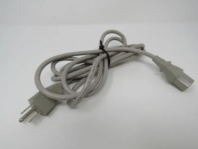 I Sheng 5.5-Foot Nema 5-15P To Iec C13 Replacement Cable – Is-14, Pre-Owned 1