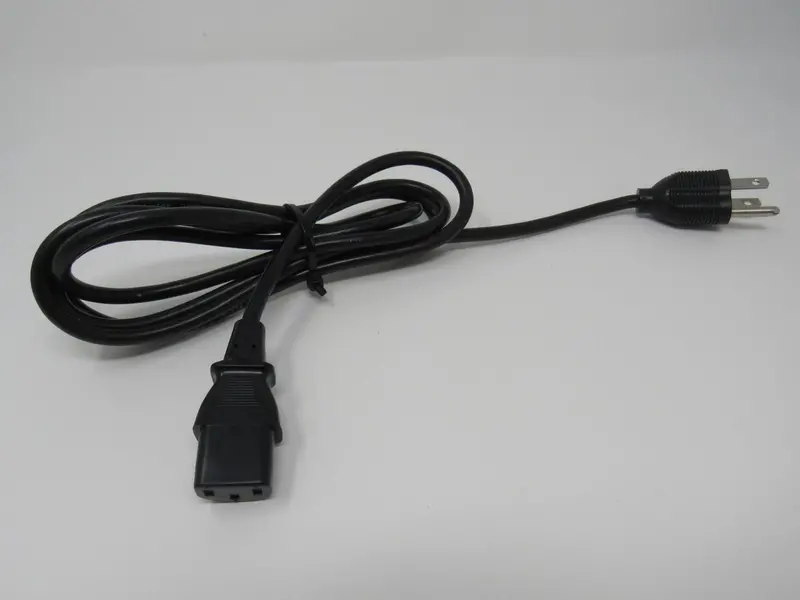 I Sheng Ac Power Cord – 5.5 Ft, Nema 5-15P To Iec C13, 10A/125V (Used) 1