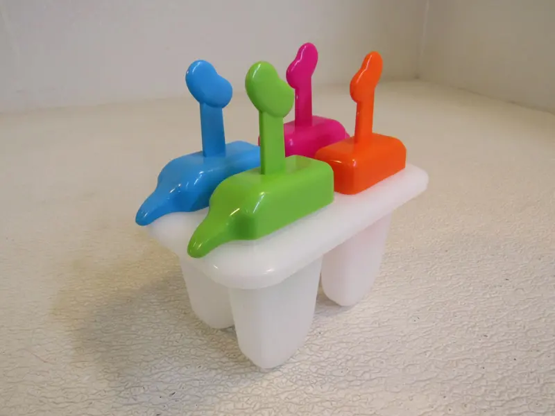 Jelly Belly Lickety Sip Ice Pop Mold Set – Vibrant Multicolor Design, Pre-Owned 1