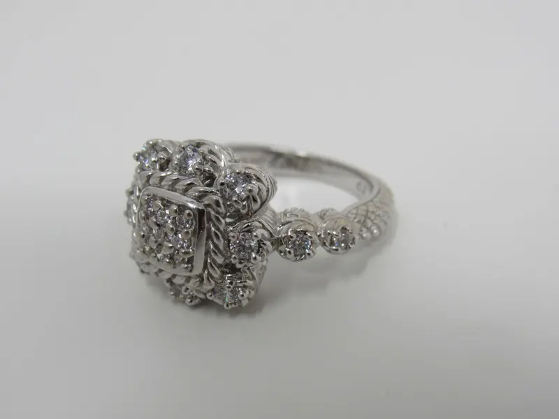 Judith Ripka Diamonique-Crystal Ring In Sterling Silver – Size 8 1