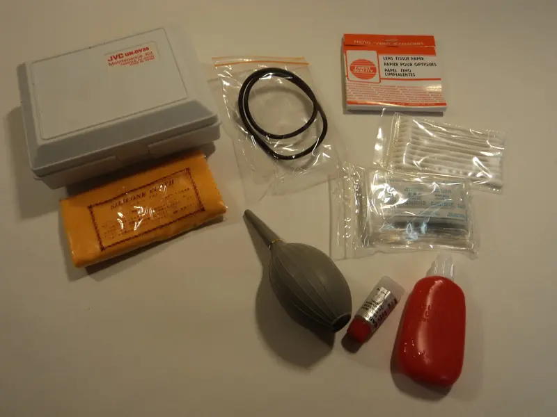 Jvc Genuine Oem Maintenance Kit For Un-Dv35 Camcorder – White – Factory Sealed 1
