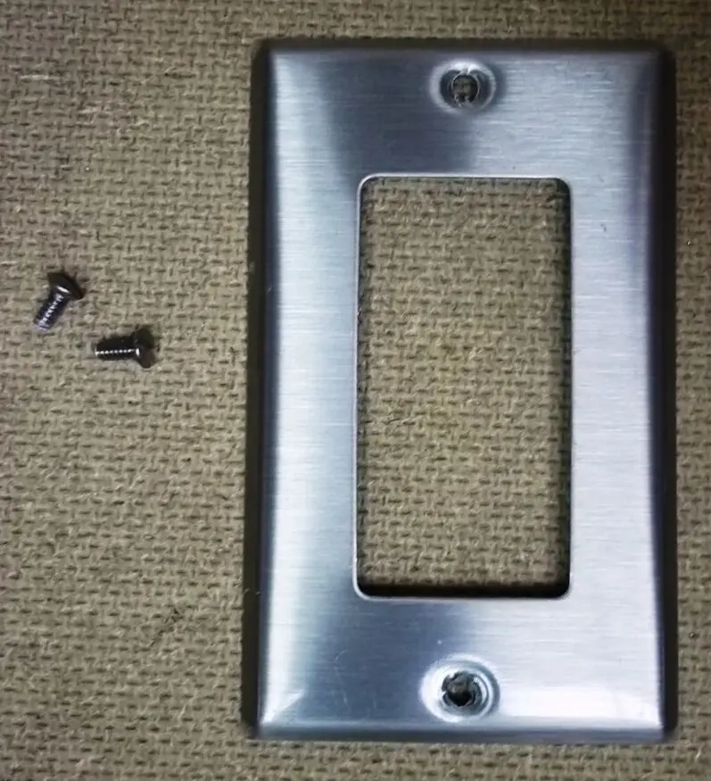Leviton Stainless Steel Single Gfci Receptacle Cover (4.5" X 2.75") – Pre-Owned 1