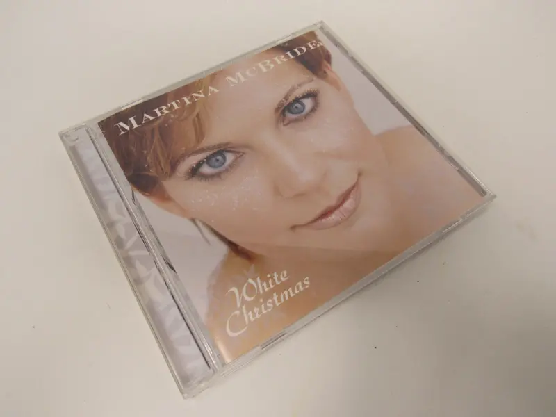 Martina Mcbride – White Christmas Cd (Rca Records, Used) 1