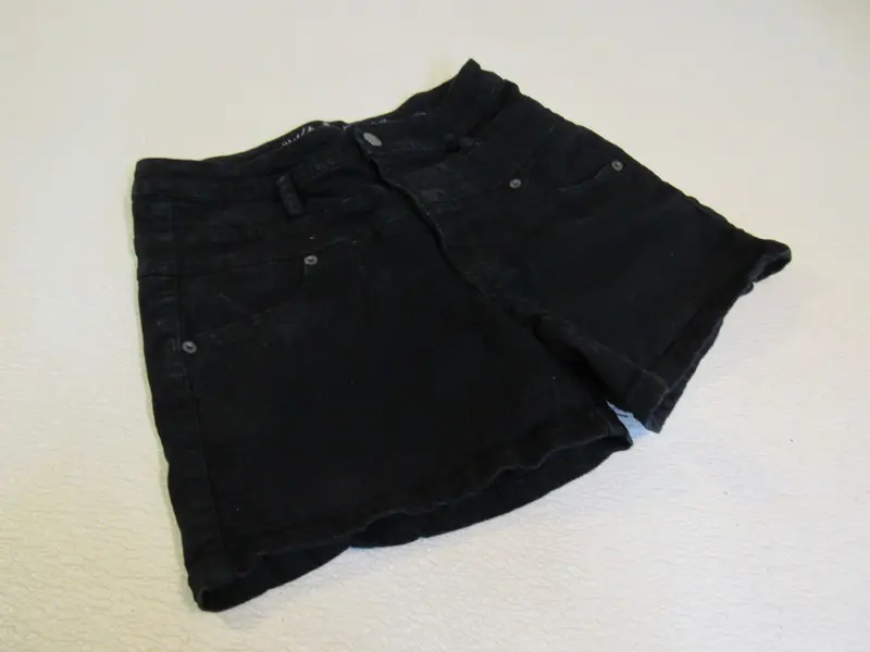 Massimo Denim Women'S Black High-Rise Denim Shorts – Cotton-Spandex Blend – Size 8 (Gently Used) 1