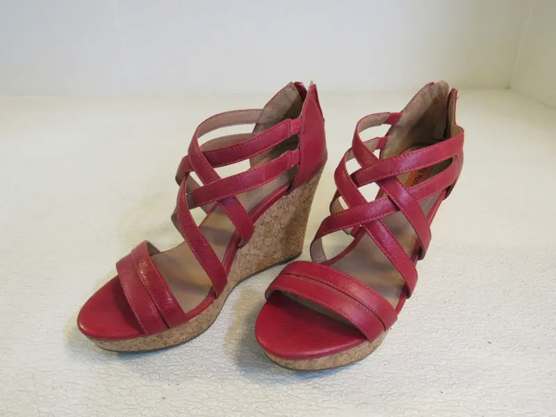 Miz Moon Kiara Platform Wedge Sandals – Red, Women'S Size 8.5, Pre-Owned 1