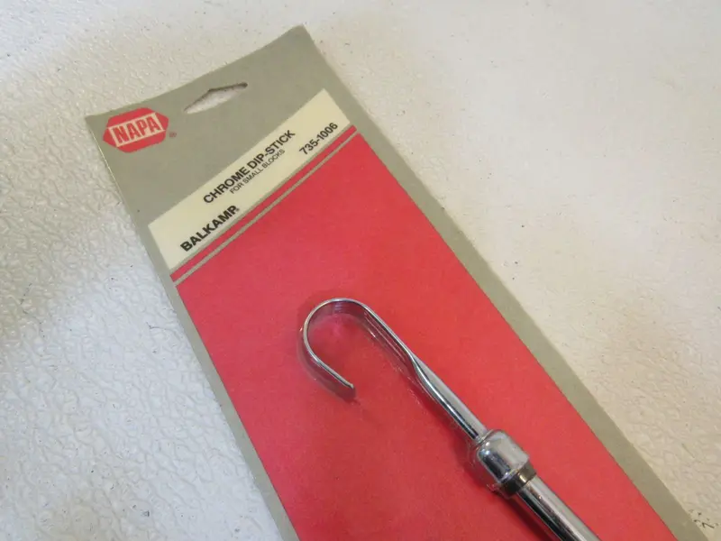 Napa Chrome Dipstick For Small-Block Engines – 22-Inch Length (Model 735-1006) 1