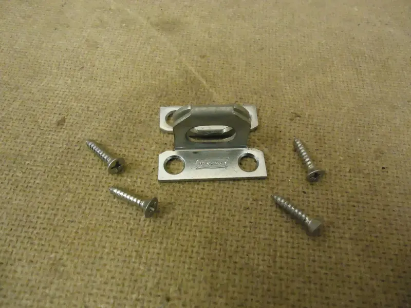National Silver Metal Hasp & Eye Set – 1.625" × 1.375" × 0.75" (Used) 1