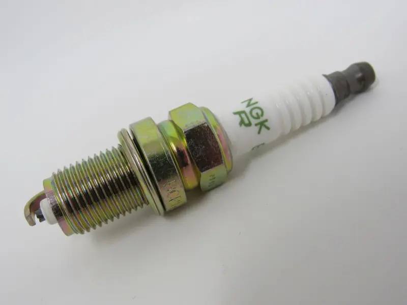 Ngk Bcpr5Ey Spark Plug – Optimized For Modern Fuel-Injected Engines 1
