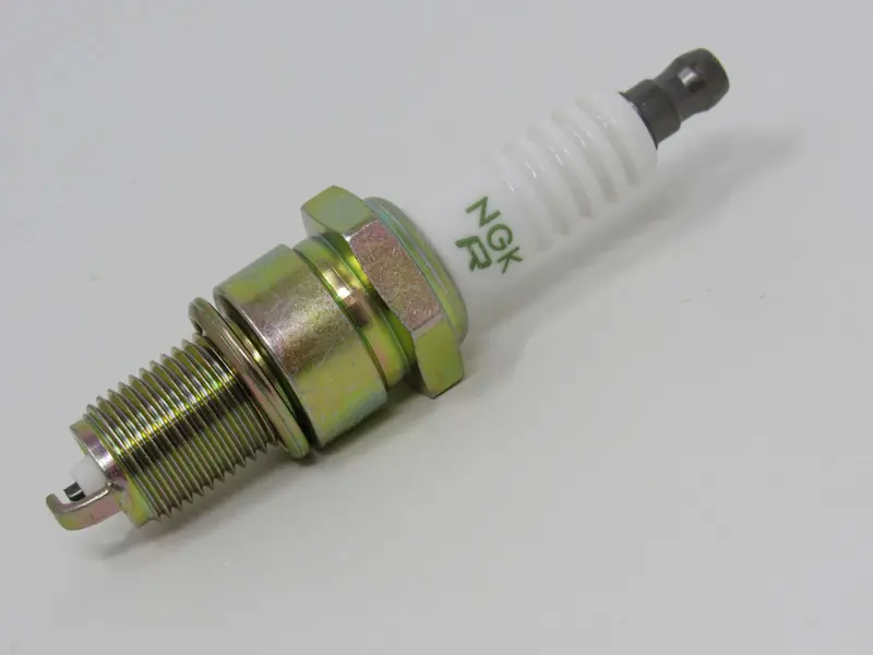 Ngk Bpr4Ey Spark Plug – Cooler Heat Range For High-Rpm Applications 1