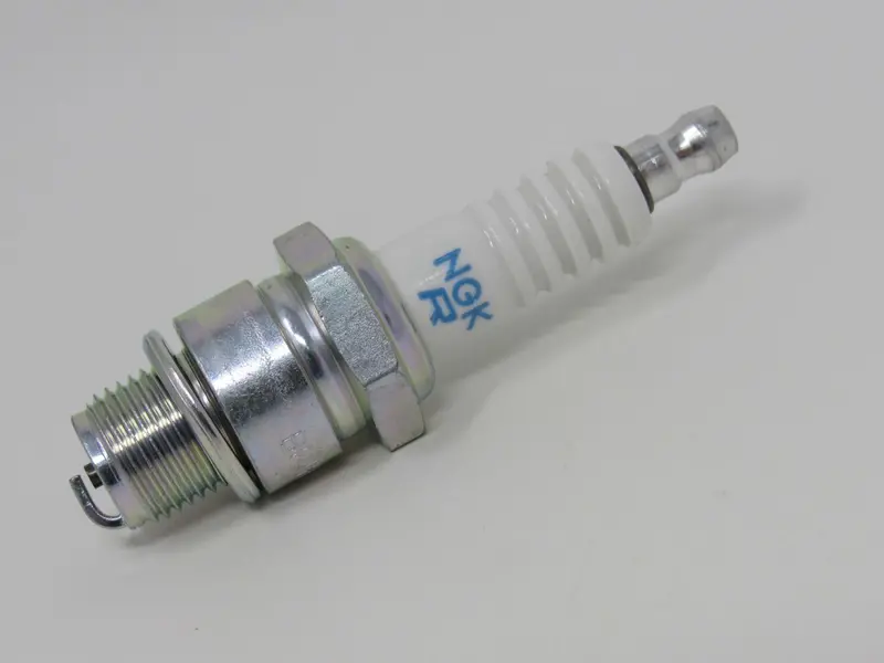 Ngk Br4Hs Spark Plug – Cooler Heat Range Alternative For Modified Engines 1