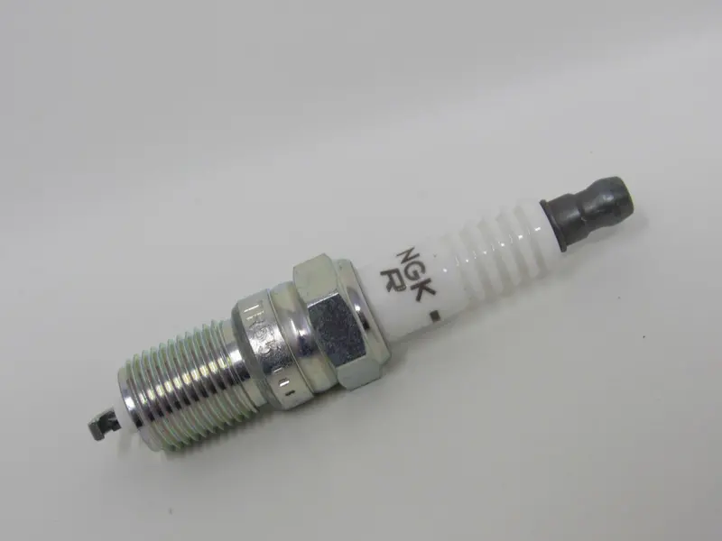 Ngk V-Power Tr55 Spark Plug – Twin-Ground Electrode Performance Plug 1