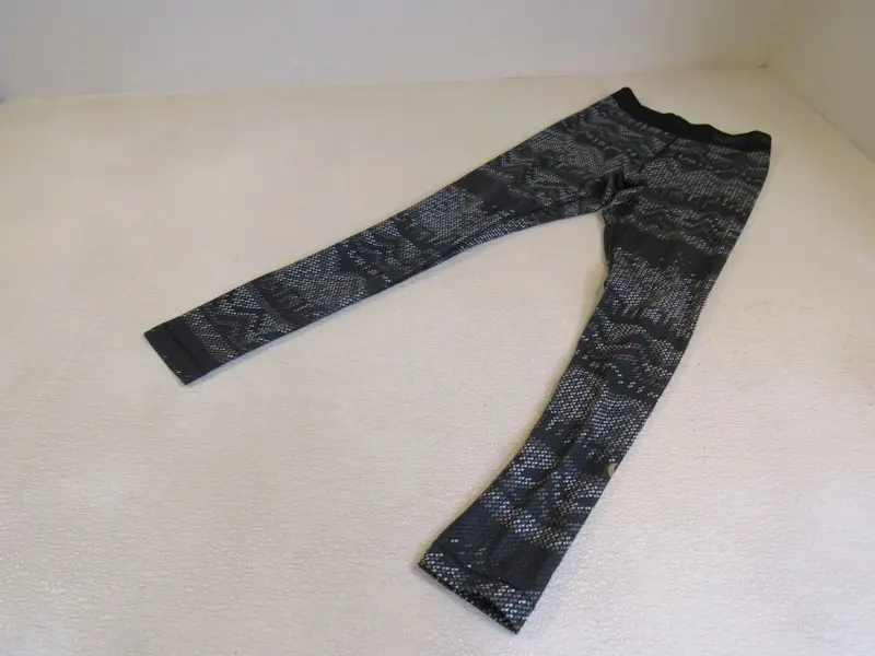 Nike Women'S Black & Gray Athletic Leggings – Size S, Geometric Pattern, Pre-Owned 1