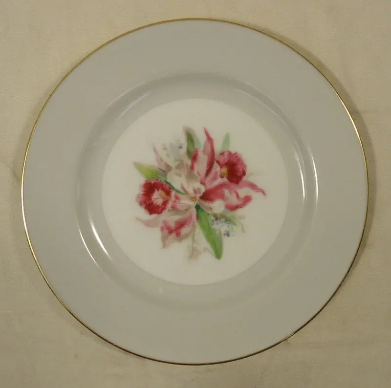 Noritake 5049 Bread And Butter Plate – 6.5" Gold-Edged Vintage China 1