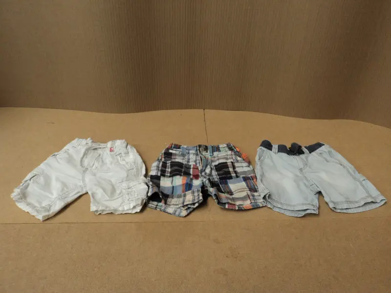 Old Navy Boys' 100% Cotton Shorts – 3-Pair Set, Size 3T, Mixed Colors – Pre-Owned 1