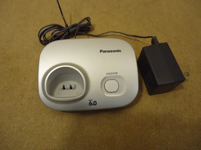 Panasonic Kx-Tg6311S Cordless Phone Base Station – 6.0 Dect System In Silver – Fully Operational Used Unit 1