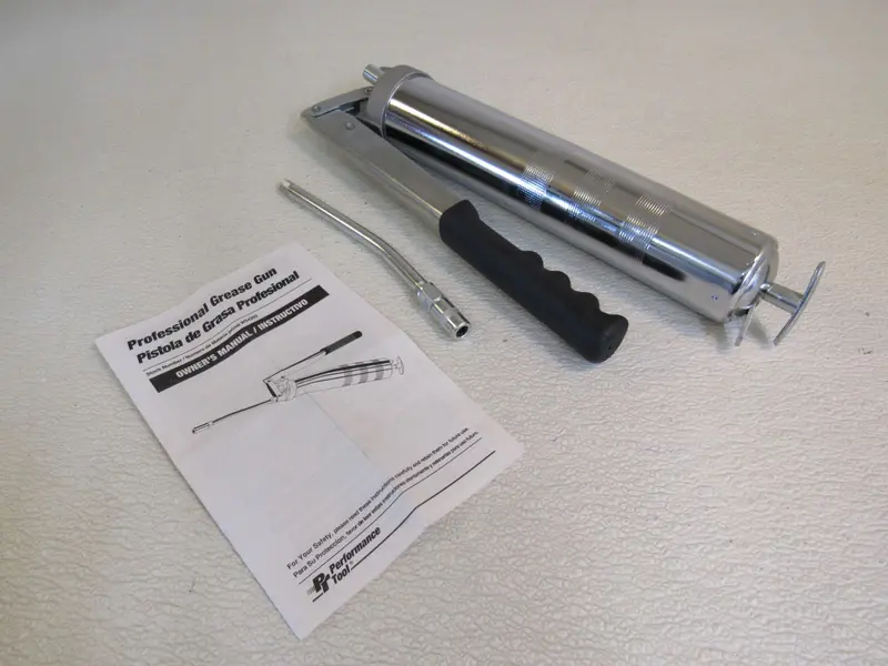 Performance Tool W54202 Professional Short-Stroke Grease Gun – Ergonomic Lever Design – New 1