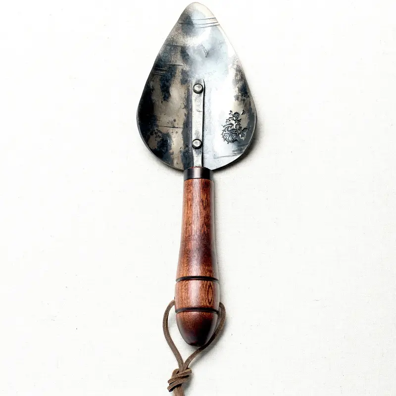 Planting Trowel – Comfort-Grip Black Walnut Handle, Stainless Steel Blade 1
