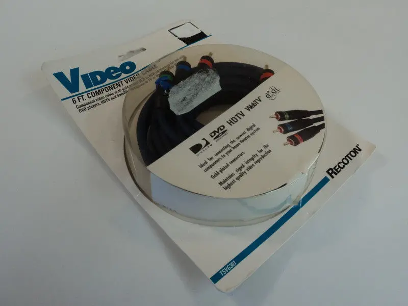 Recoton Tsvg361 6-Foot Component Video Cable (Rca, Gold-Plated Connectors, Flexible Jacket) – Unopened 1