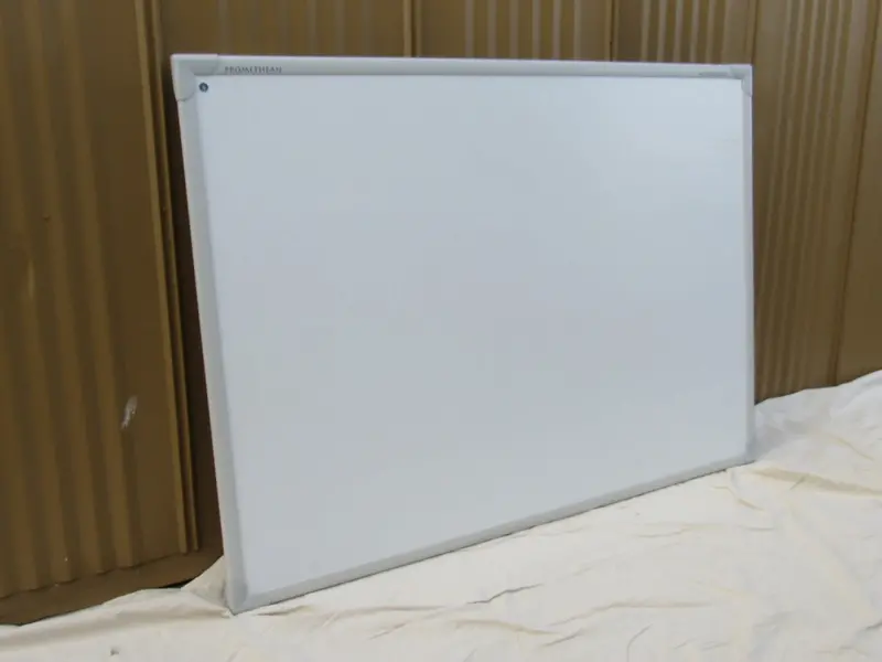 Refurbished Promethean Activboard Model Ab2B-02 – 67 By 50 Inch Whiteboard 1