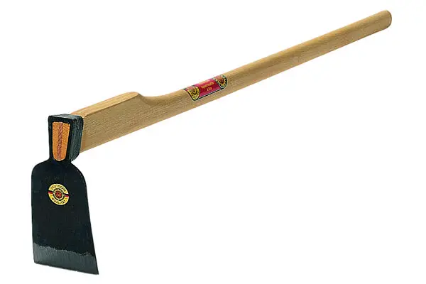 Rhenish Hoe – German Straight-Edge Cultivating Tool 1