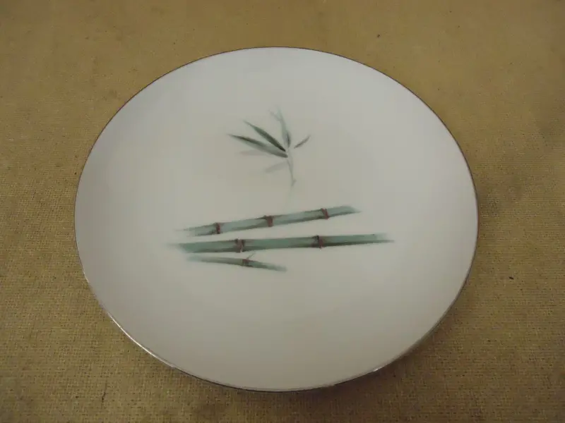 Sango Bamboo Knight Dinner Plate – 10.125-Inch Classic Porcelain Serving Piece 1